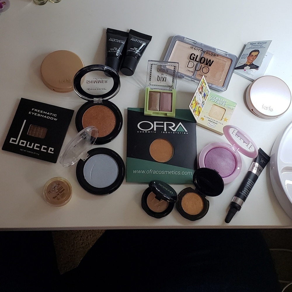 Huge high end make up bundle ipsy tarte mac ofra